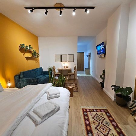 Vibe Studio Apartment Τίρανα Εξωτερικό φωτογραφία
